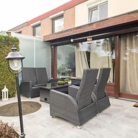 Schoenes Zimmer Im Charmanten Haus Berlin Ngoại thất bức ảnh