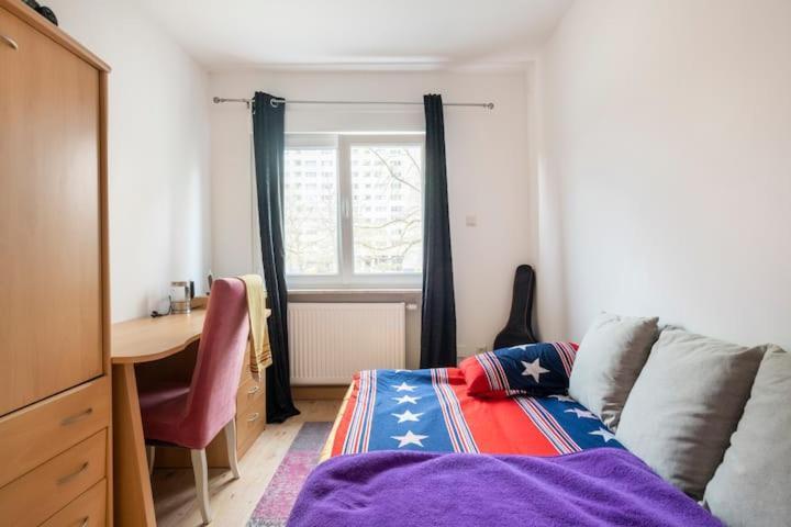 Schoenes Zimmer Im Charmanten Haus Berlin Ngoại thất bức ảnh